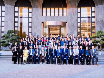 "聚势谋远，务实笃行"，Z6·尊龙「中国」官方网站换届大会暨第三届第一次会员大会顺利召开！